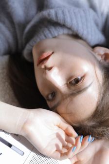 扒开腿挺进湿润的花苞HD视频